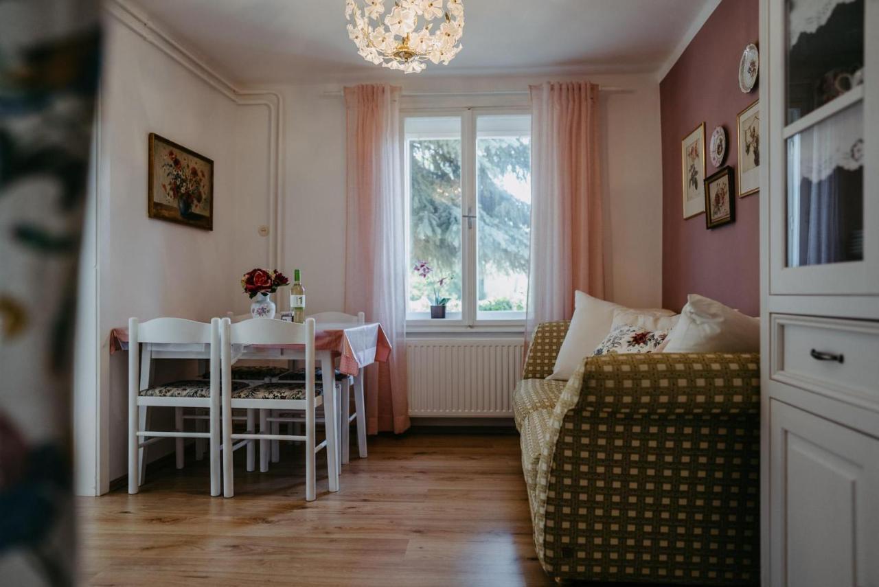 Das Kleine Haus Breitenbrunn am Neusiedler See Esterno foto