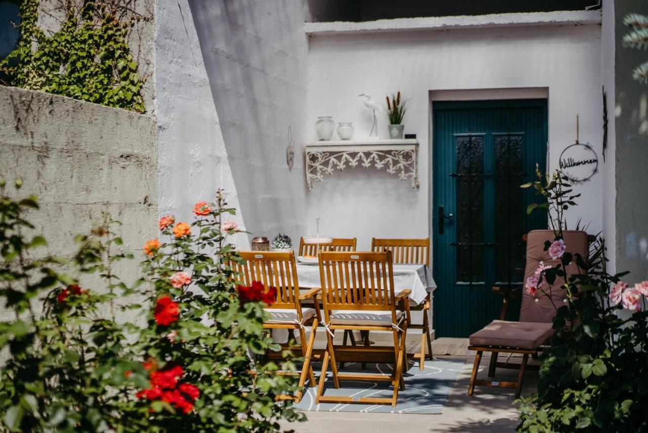 Das Kleine Haus Breitenbrunn am Neusiedler See Esterno foto